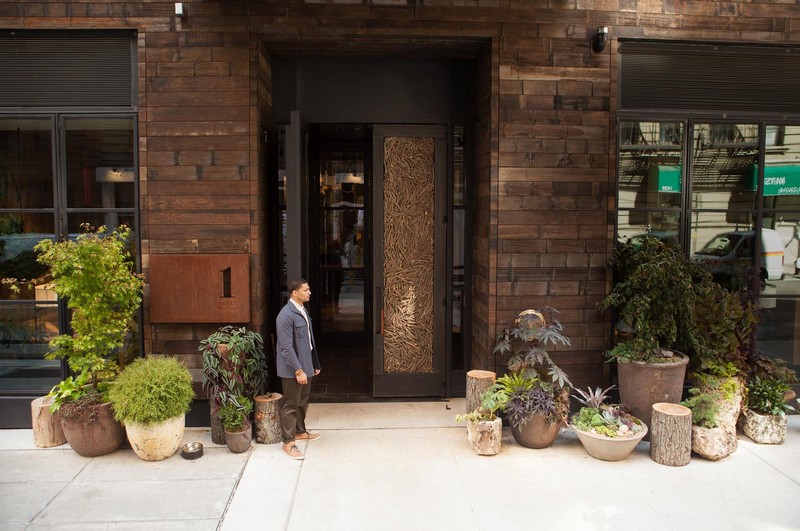 1 Hotel Central Park City - Main Entrance