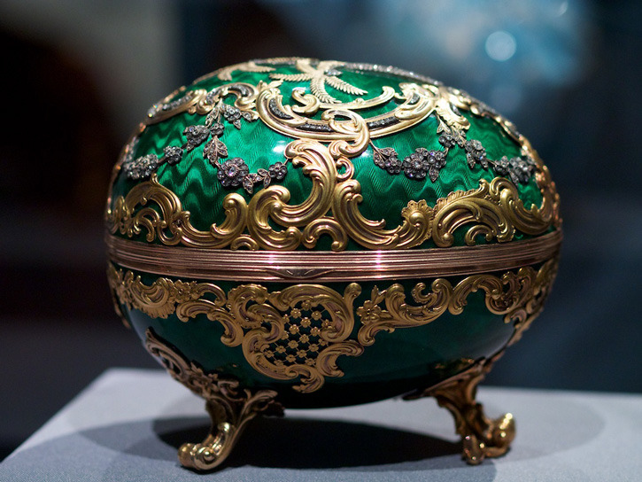 1902kelchrocaille-egg-by-faberge