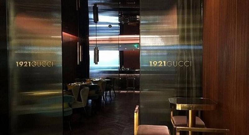 1921 Gucci Cafe Shanghai-doors