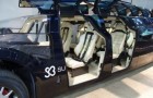 superbus-electric-de-abu-dhabi-alterna-4013b superbus-electric-de-abu-dhabi-alterna-4013b