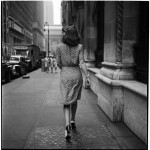 stanley-kubrick-Walking-the-Streets-of-New-York-–-1946 stanley-kubrick-Walking-the-Streets-of-New-York-–-1946