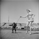 stanley-kubrick-look-magazine-Circus-Woman-With-Rollerskating-Monkey-–-1948 stanley-kubrick-look-magazine-Circus-Woman-With-Rollerskating-Monkey-–-1948