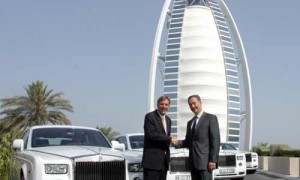 Rolls-Royce-at-Burj-Al-ArabLuxuryHotel
