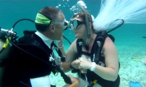 bahamas underwater weedings