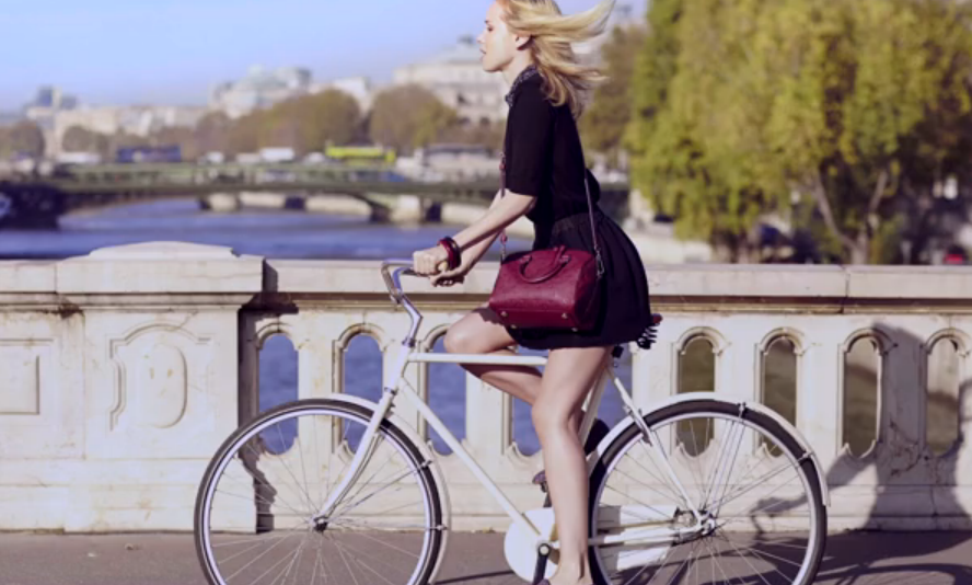 Minimalism makes a big return: Louis Vuitton small is beautiful
