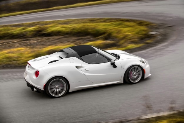 2015 Alfa Romeo 4C Spider-white