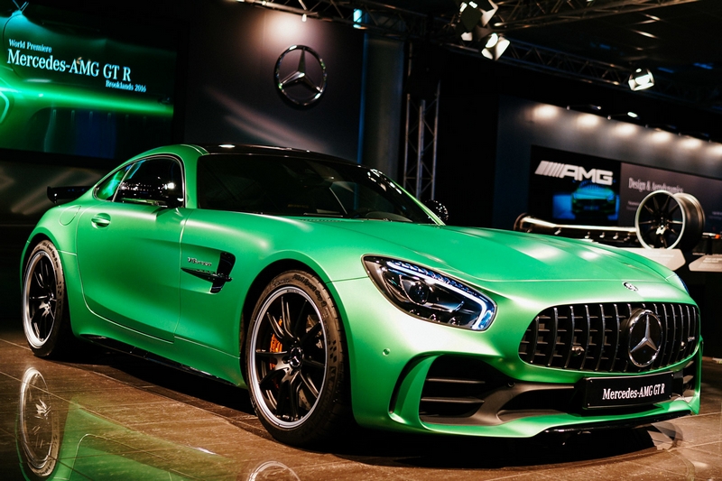 2018-mercedes-amg-gt-r