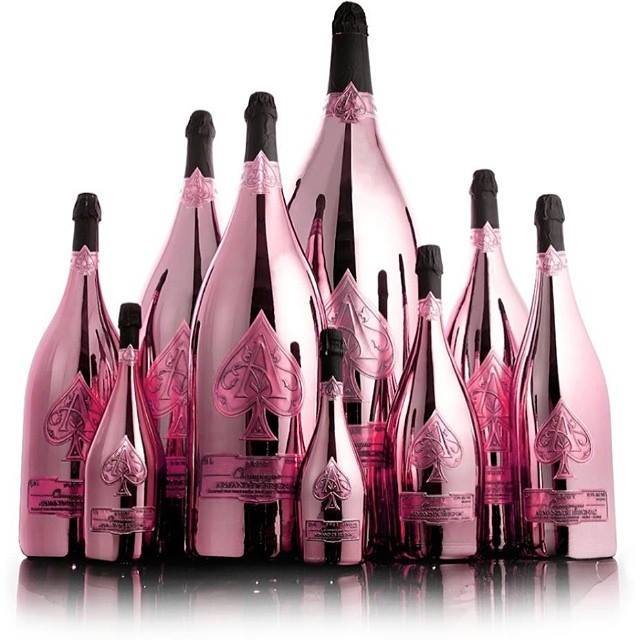 Jay-Z's New Champagne Costs $850 a Bottle: Armand de Brignac A2 - Bloomberg