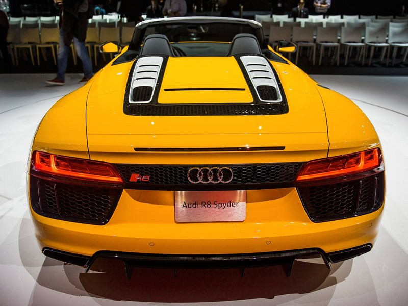 Audi R8 Spyder delivers undiluted emotion NYIAS 2016