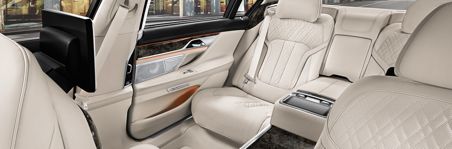 BMW 7 Series 2015 - executive lounge--