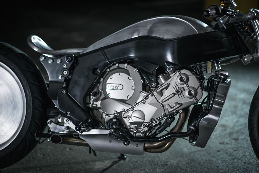 BMW Motorrad Ignite Straight Six Project-5