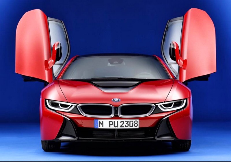 BMW i8 Protonic Red edition--
