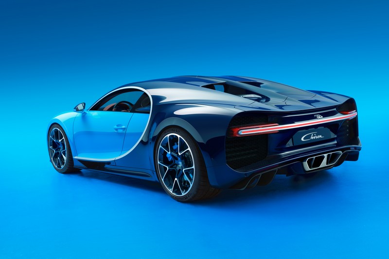 BUGATTI_chiron_REAR PHOTOS