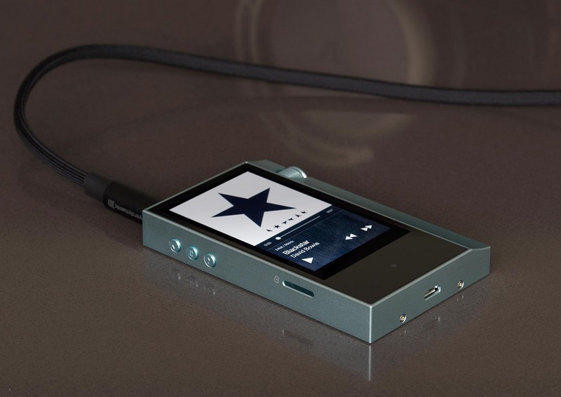 Best domestic design AK70 music player, by Astell & Kern