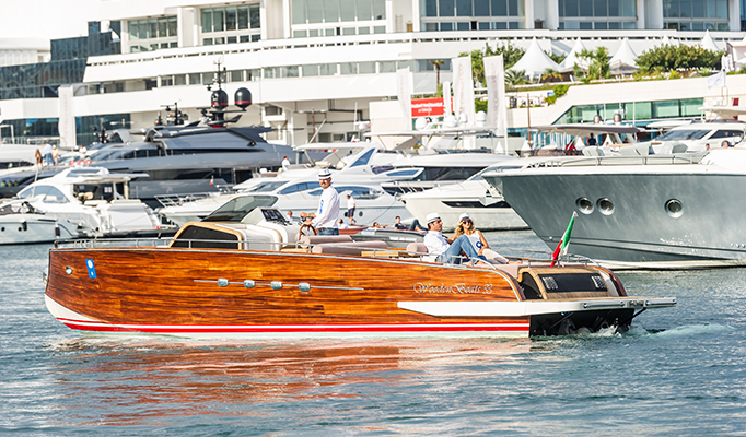 Cannes Yachting Festival Concours d Elegance 2015 - 1s edition-