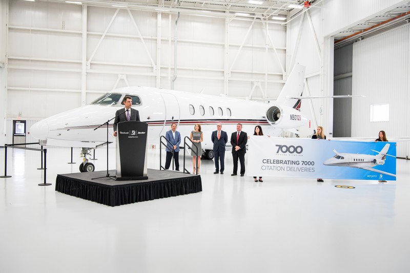 Cessna Aircraft delivers milestone 7,000th Citation Latitude midsize business jet -netjets-delivery-2016-