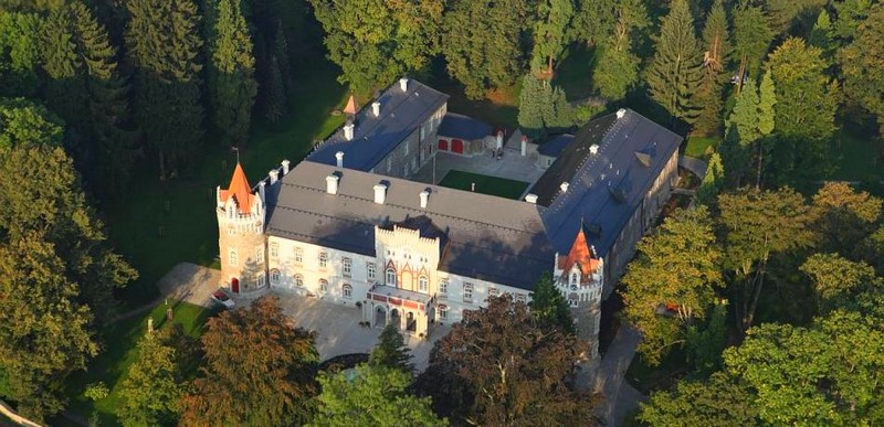 Chateau Heralec - Boutique Hotel & Spa by L'OCCITANE – Heralec, Czech Republic