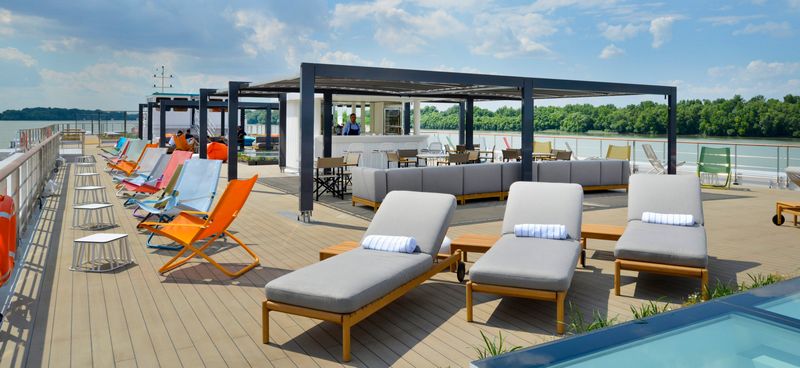 Crystal Mozart is First Luxury River Ship to Go Live -2luxury2-2016-