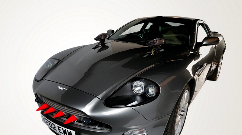 DIE ANOTHER DAY - 2002 ASTON MARTIN V12 VANQUISH