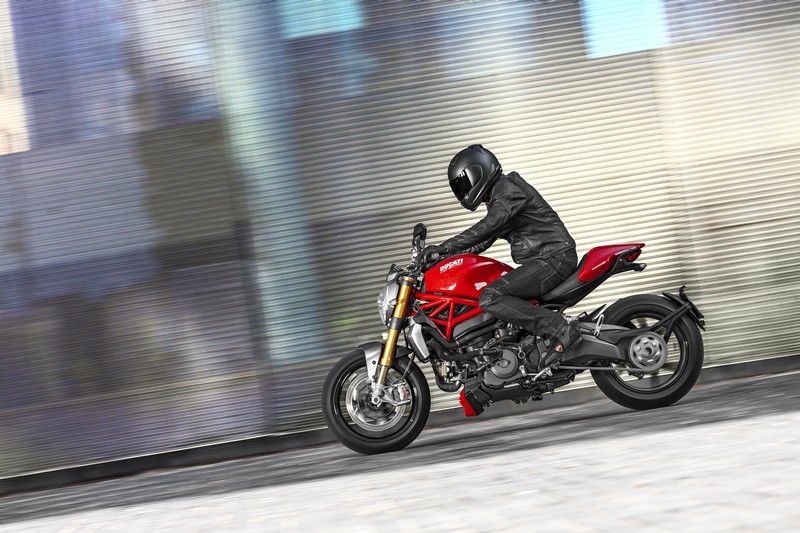 Ducati-monster1200s - 2016 - ADI Compasso d'Oro design award for the Ducati Monster 1200 S - 2luxury2-