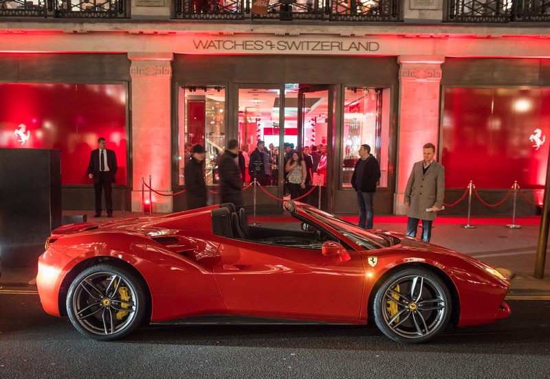 Ferrari 488 Spider unveiled in London to Ferrari clients and vips-