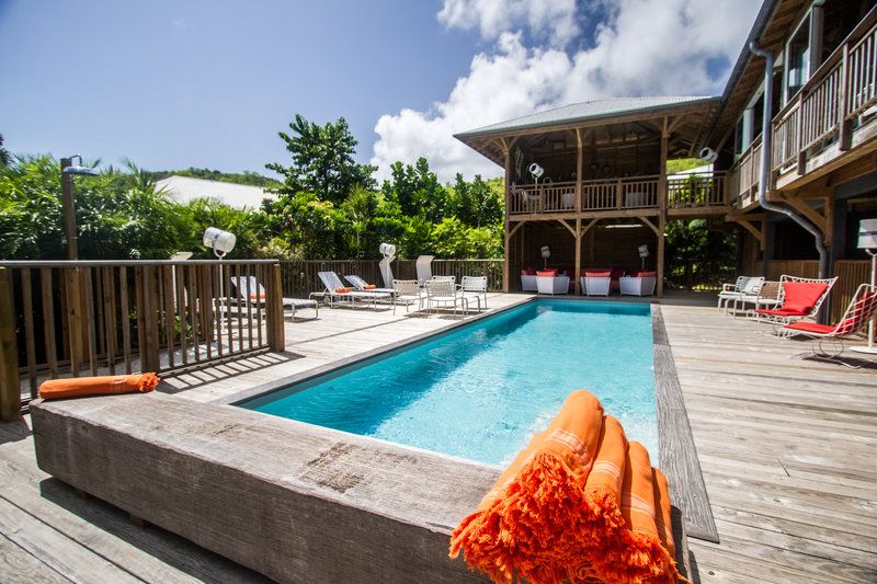 French Coco Tartane, Martinique - by the pool