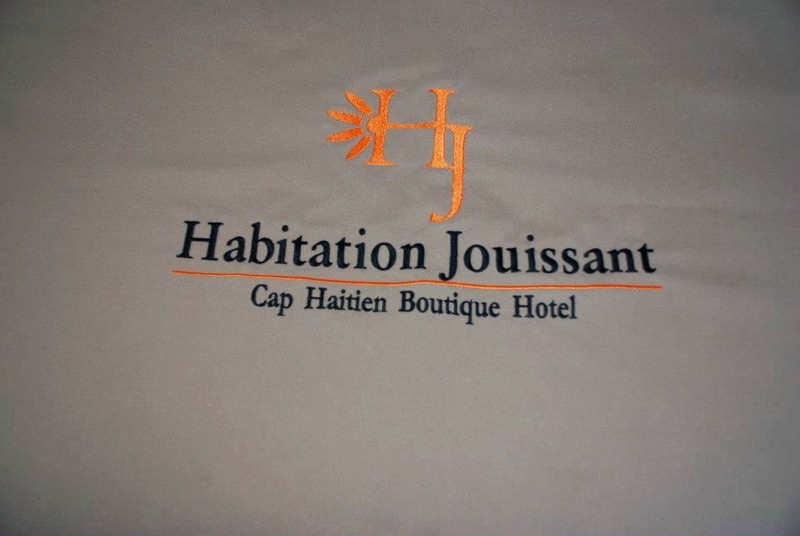 HaitiHabitation_Jouissaint-logo
