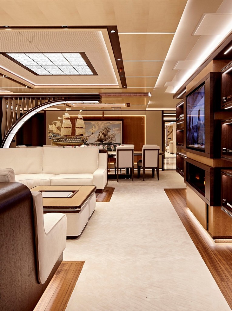 Heesen Yachts - 70m- 17470_Galactica Super Nova-int