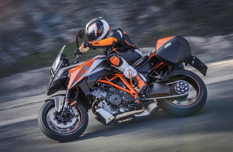 KTM 1290 SUPER DUKE GT_the fastest V-twin Sports Touring bike in the world-