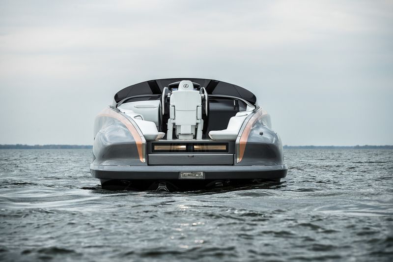 Lexus Sport Yacht Concept 2017- rear view