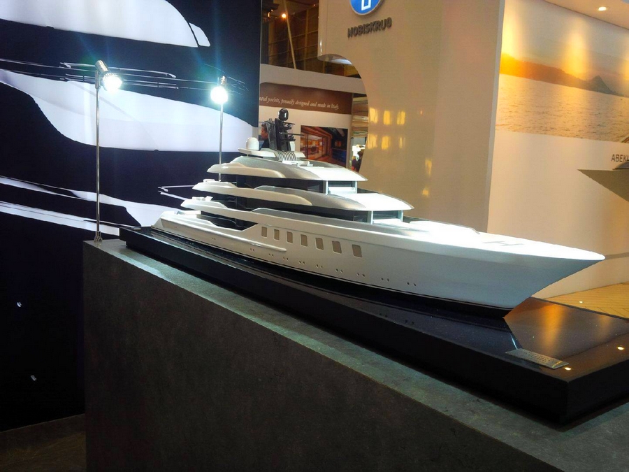 London Yacht Jet & Prestige Car Show 2015-Blohm+Voss Yachts