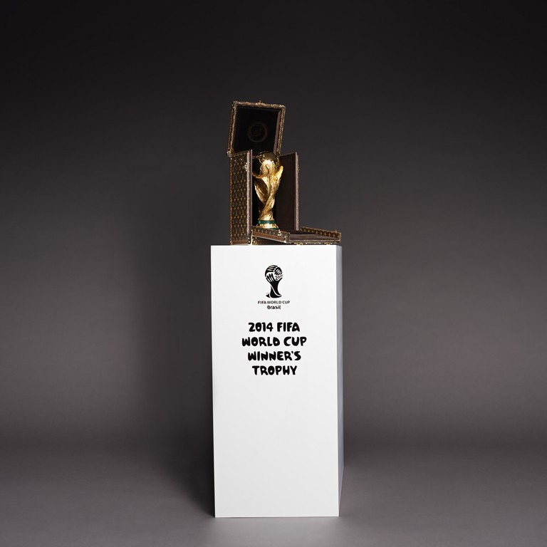 The 2022 FIFA World Cup Trophy Will Be Enclosed In A Louis Vuitton Suitcase  - Wisata Diary