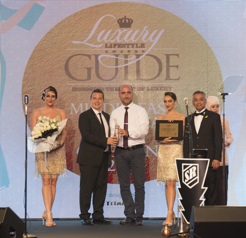 Luxury Lifestyle Awards 2016 - Platinum Heritage - Best Luxury Travel Company in UAE 2016- 2 luxury 2