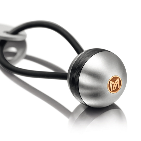 Meister Key chain in titanium, carbon and red gold