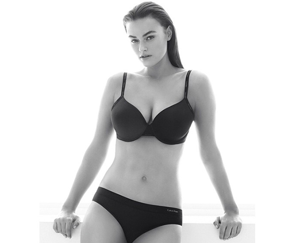 Bermad Seletøj Håbefuld Calvin Klein ads featuring 'plus size' model Myla Dalbesio ignite online  debate - 2LUXURY2.COM