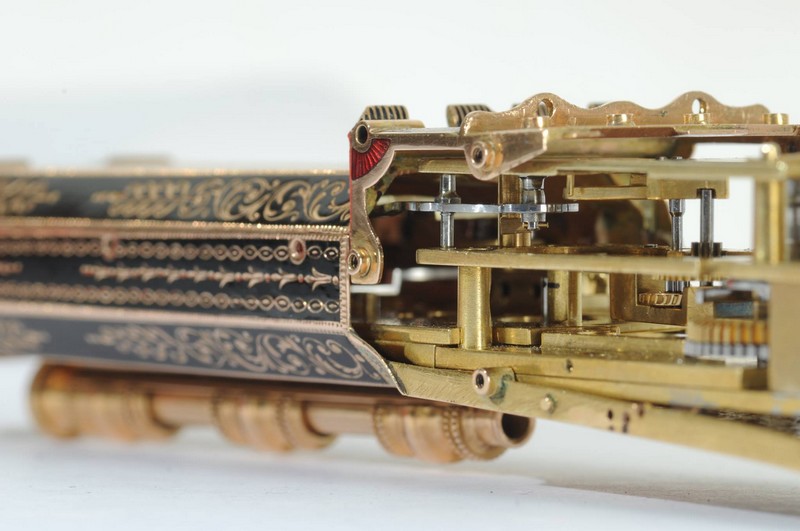 Parmigiani Fleurier The Pistol  Restoration project - SIHH 2016 - inside