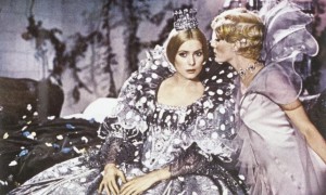 Peau-d-Ane_catherine deneuve Peau-d-Ane_catherine deneuve