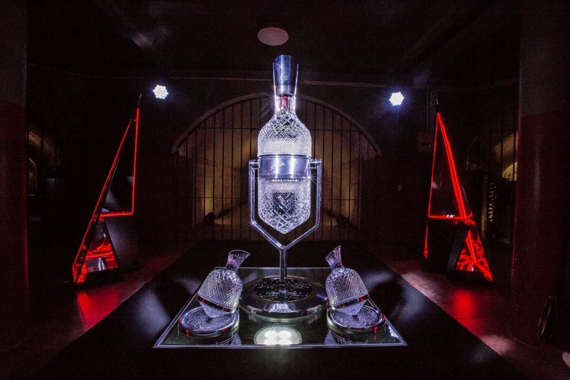 penfolds-aevum-imperial-service-ritual-the-unveiling