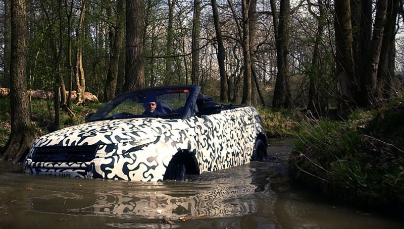 Range Rover Evoque Convertible--