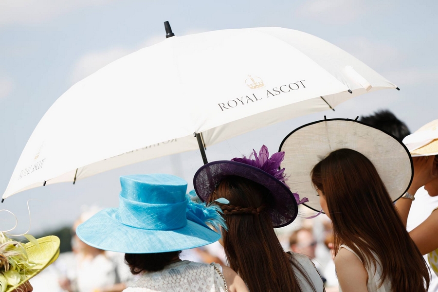 Royal Ascot Racecoure umbrellas