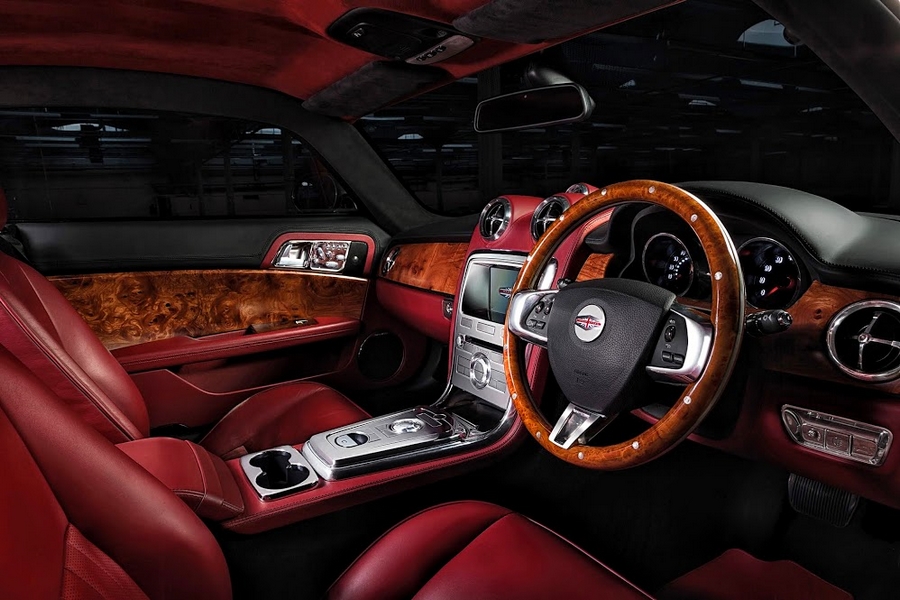 Speedback GT car - luxury interior