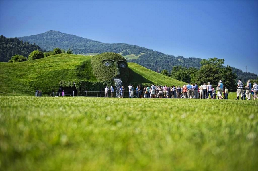 The 120-year anniversary by Swarovski and the 20th anniversary of the Swarovski Crystal worlds