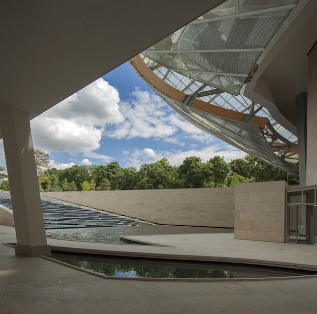 The Fondation Louis Vuitton invites you on a journey into the art