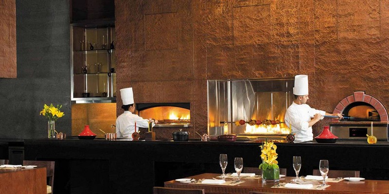 The Oberoi Dubai luxury business hotel -2luxury2-restaurants