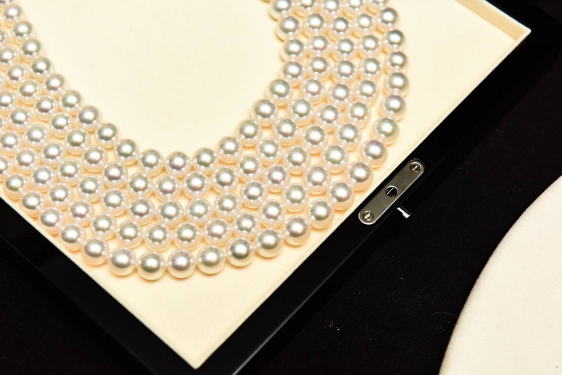the-pearl-necklace-mikimoto