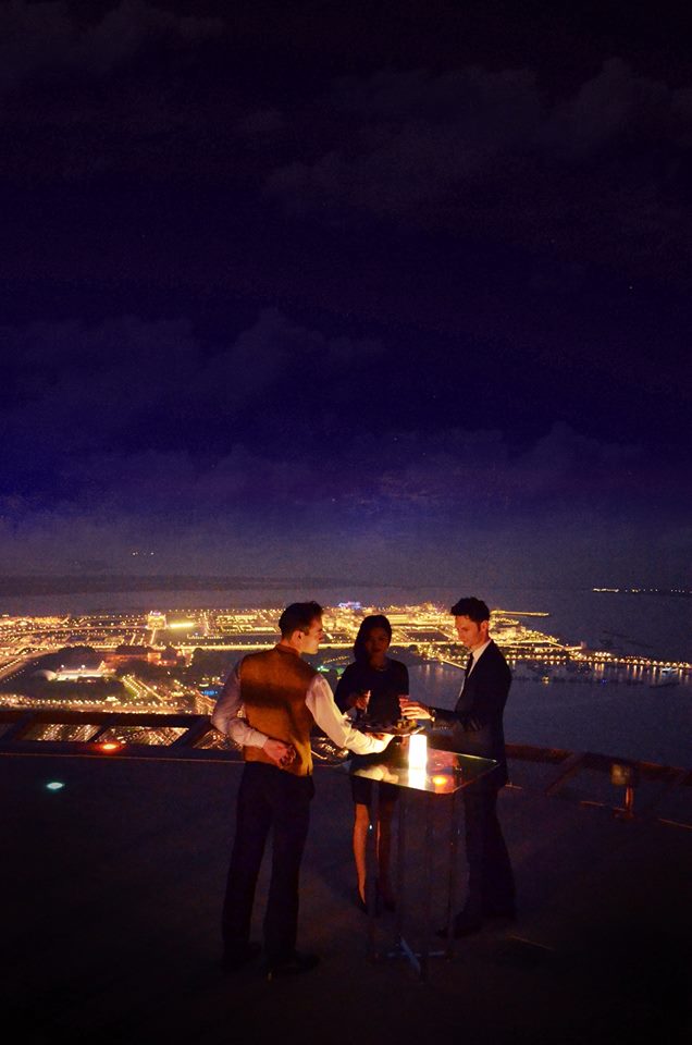 the-st-regis-abu-dhabi-helipad-sunset-supper