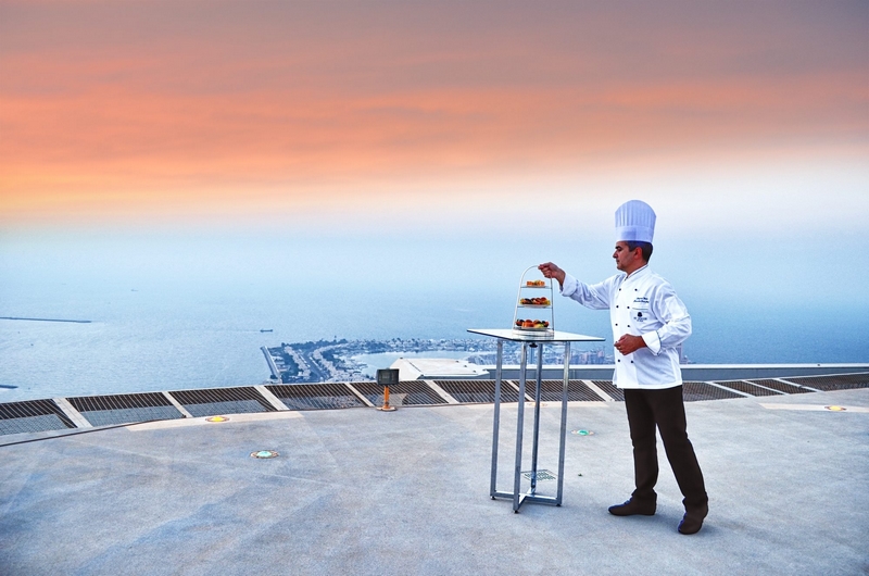 the-st-regis-abu-dhabi-unveils-monthly-sunset-supper-on-middle-easts-highest-active-helipad