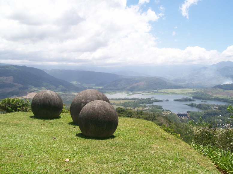 The Stone Spheres of the Diquis Costa Rica-