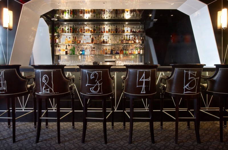 the-surrey-hotel-nyc-the-bar