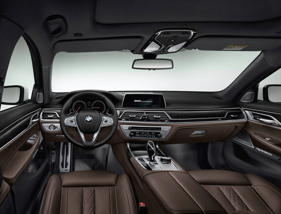 The all new 2016 BMW 7 Series--interior II